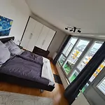 Ridler Theresienwiese, Parking & Rooftop Terraces 2 Room
